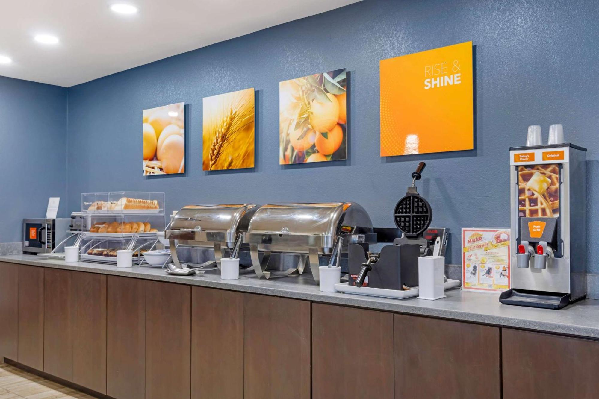 亨特斯维尔伯克戴尔智选假日套房酒店 外观 照片